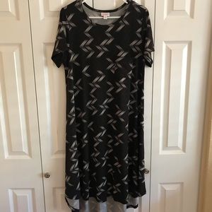 Lularoe Carly Black Geo Pattern Dress Medium